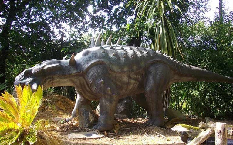Anchilosauro Ankylosaurus dinosauro erbivoro - immagine WIKIPEDIA